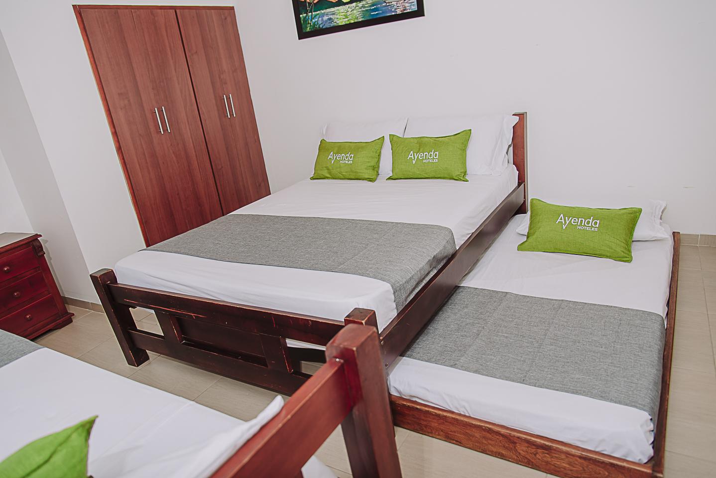 Hotel Colon Rodadero ซันตามาร์ตา ภายนอก รูปภาพ