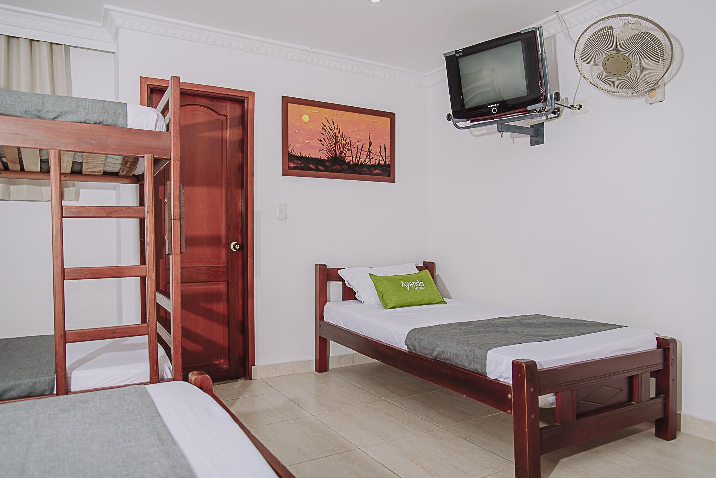 Hotel Colon Rodadero ซันตามาร์ตา ภายนอก รูปภาพ
