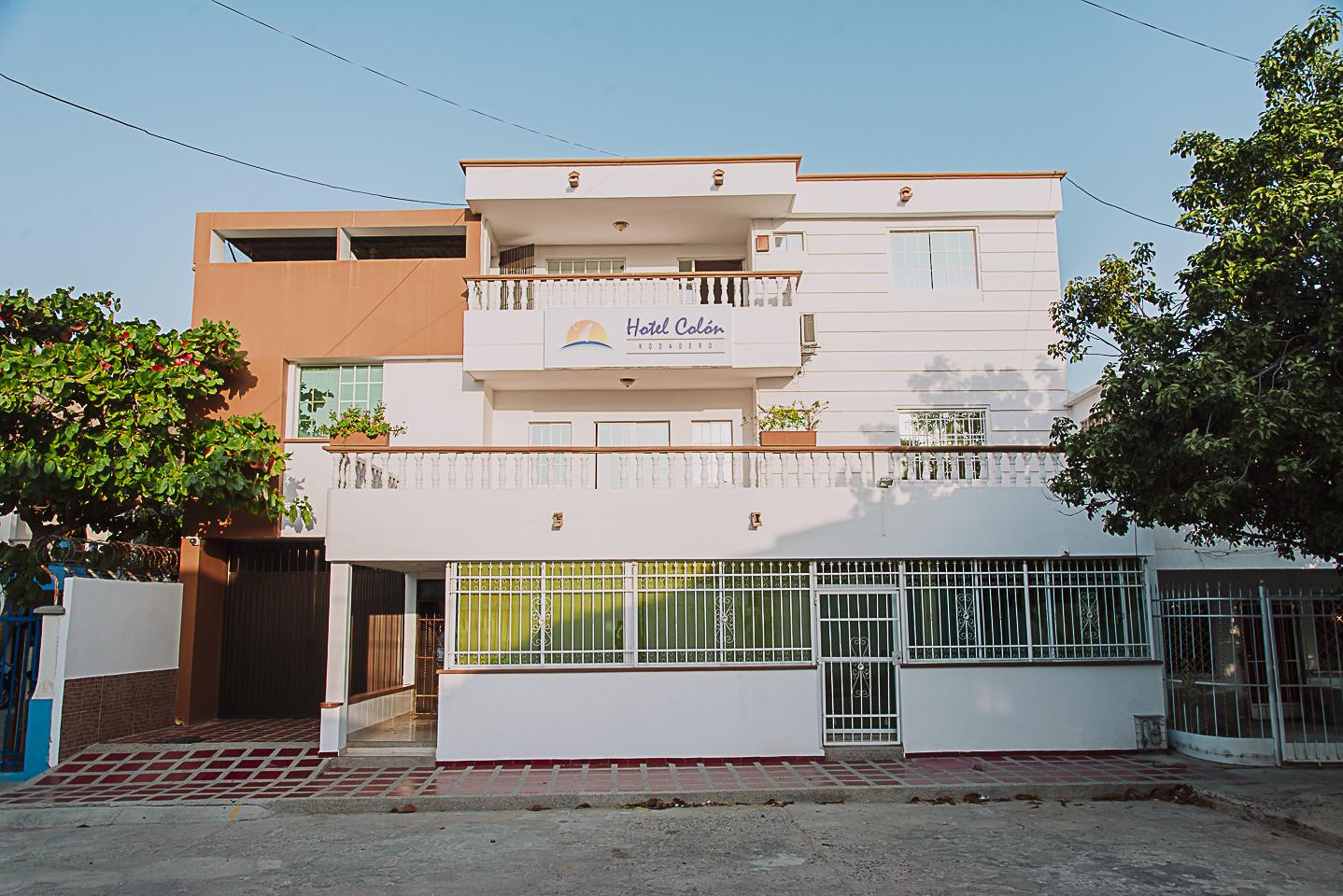 Hotel Colon Rodadero ซันตามาร์ตา ภายนอก รูปภาพ