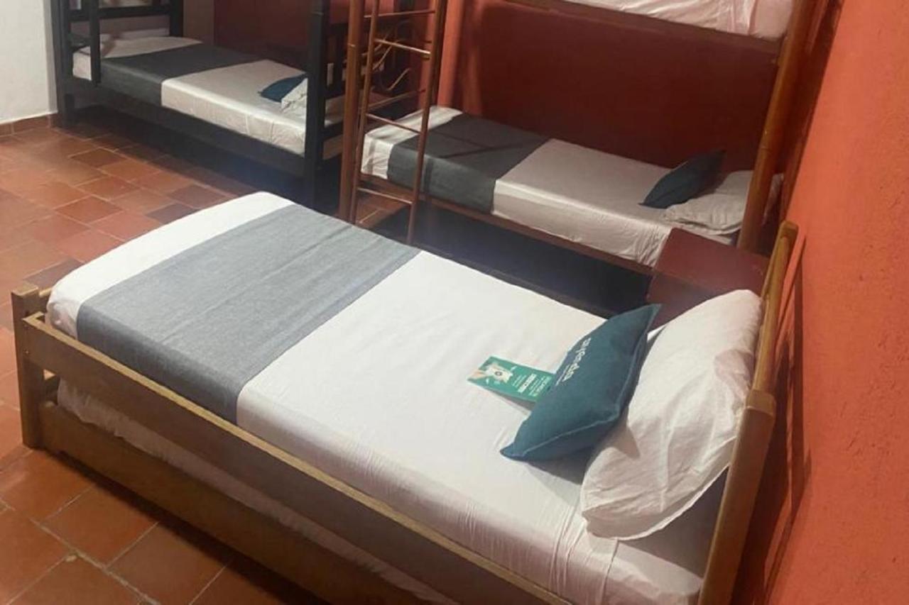 Hotel Colon Rodadero ซันตามาร์ตา ภายนอก รูปภาพ