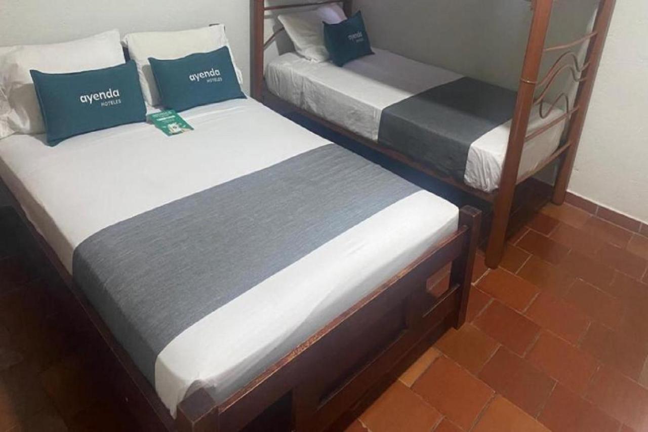 Hotel Colon Rodadero ซันตามาร์ตา ภายนอก รูปภาพ