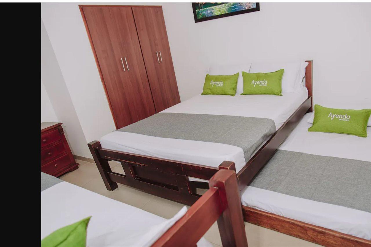 Hotel Colon Rodadero ซันตามาร์ตา ภายนอก รูปภาพ