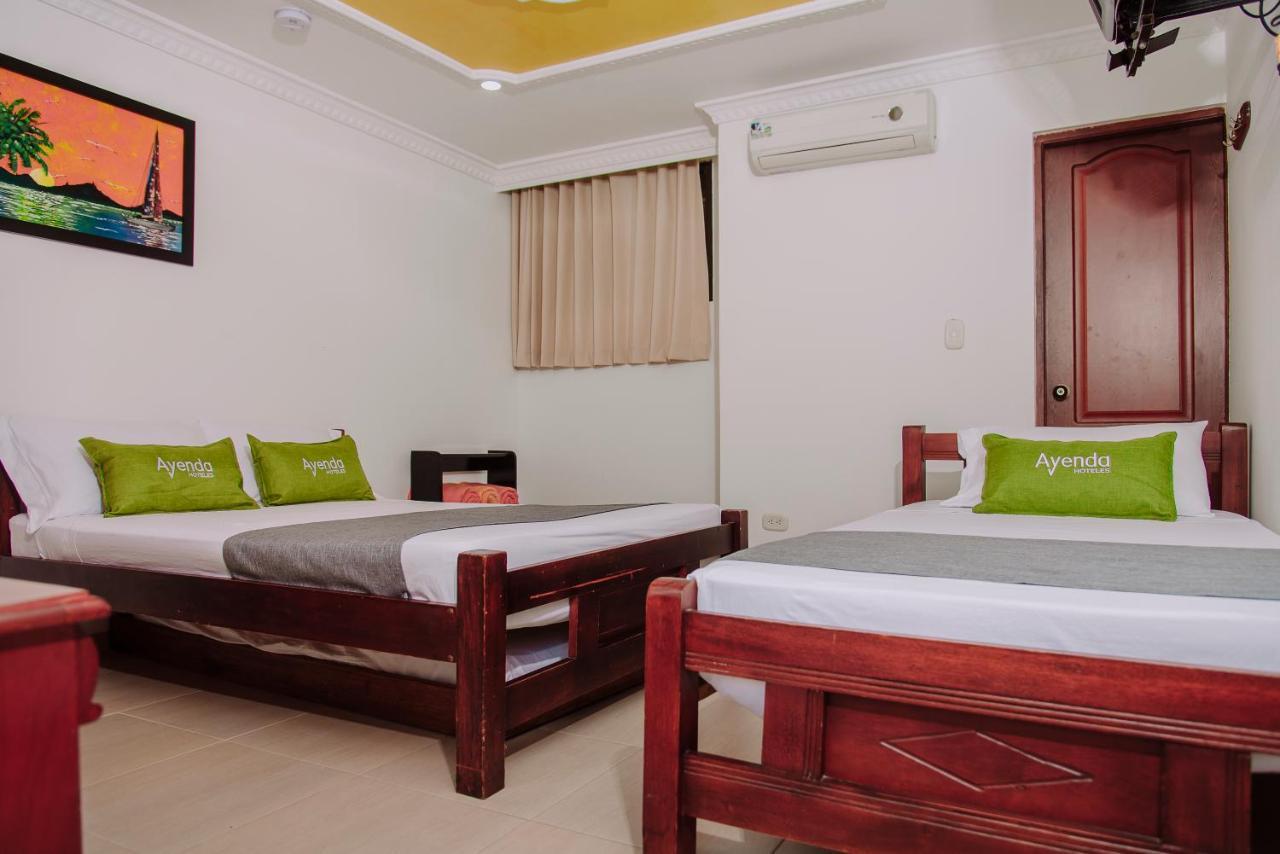 Hotel Colon Rodadero ซันตามาร์ตา ภายนอก รูปภาพ